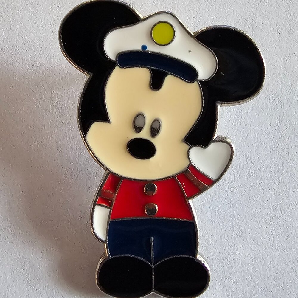 DISNEY Pin Trading ~ Disney Cruise Lines ~ Cuties Characters/Mickey Mouse ~ 2008